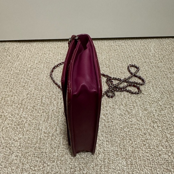Chanel 2.55 Reissue WOC Burgundy Dark Red Leather Crossbody Bag Wallet on Chain - Picture 6 of 14